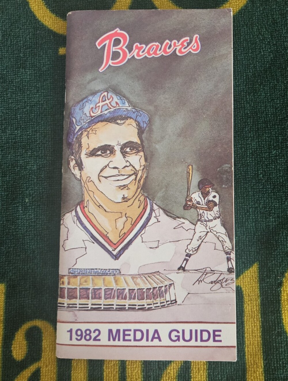 Atlanta Braves 1982 Media Guide - Vintage Joe Torre